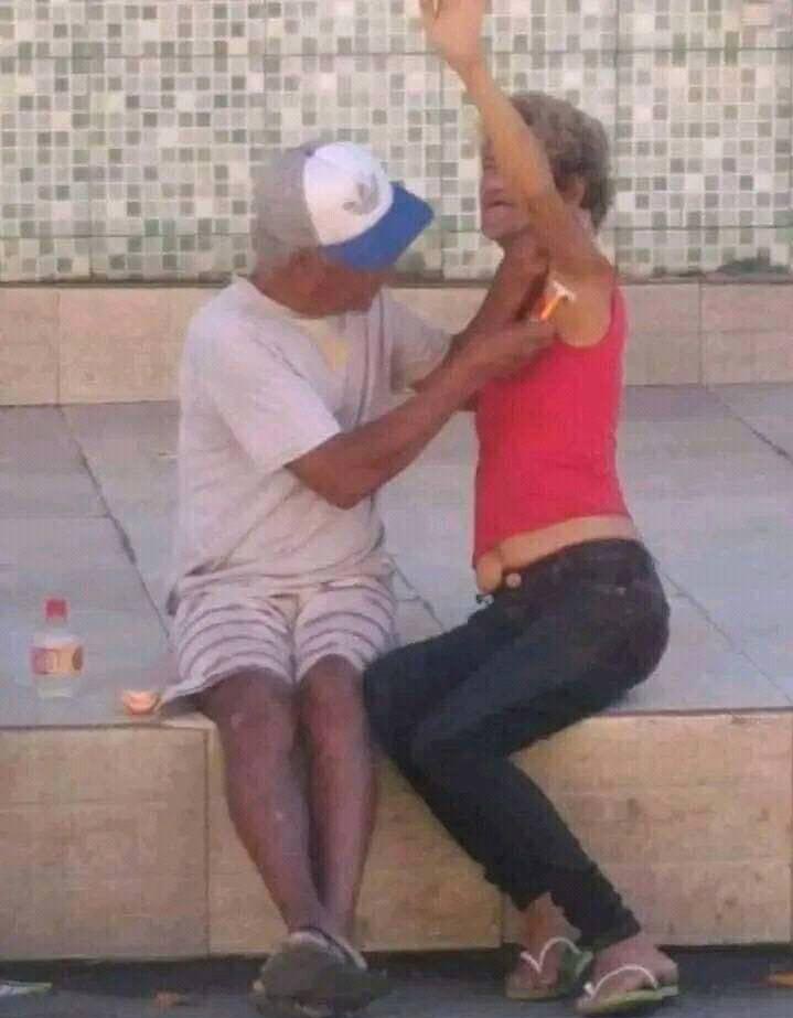 enty35k's tweet photo. Imágenes exclusivas de Presto y Brenda Uriarte https://t.co/iNt0lHeZIc