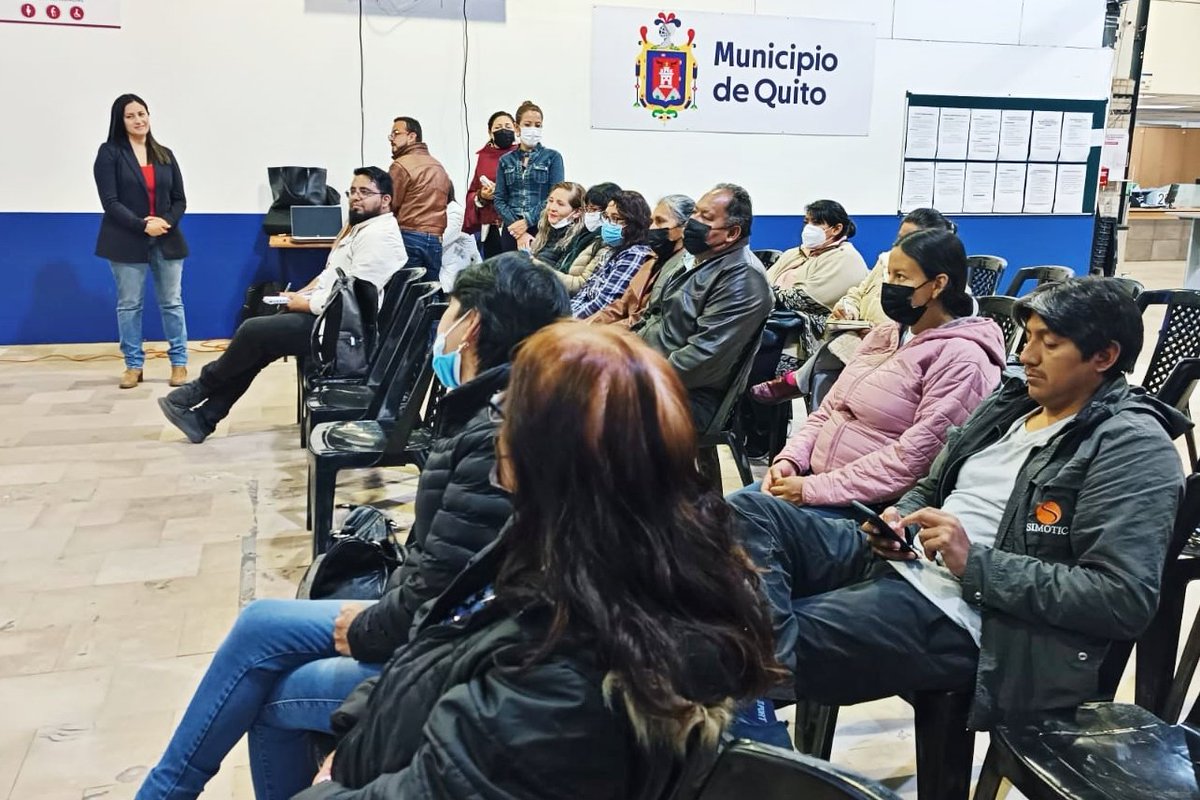 ZonalEspejo's tweet photo. Este jueves 6 de octubre en el Hall de la @ZonalEspejo se realiza la reunión de  'Límites de parroquias' con representantes de los barrios del Comité del Pueblo, que son parte de las Administraciones Zonales La Delicia y Eugenio Espejo. 

Construimos un #QuitoParaVivir https://t.co/aHdZ3v0aUr