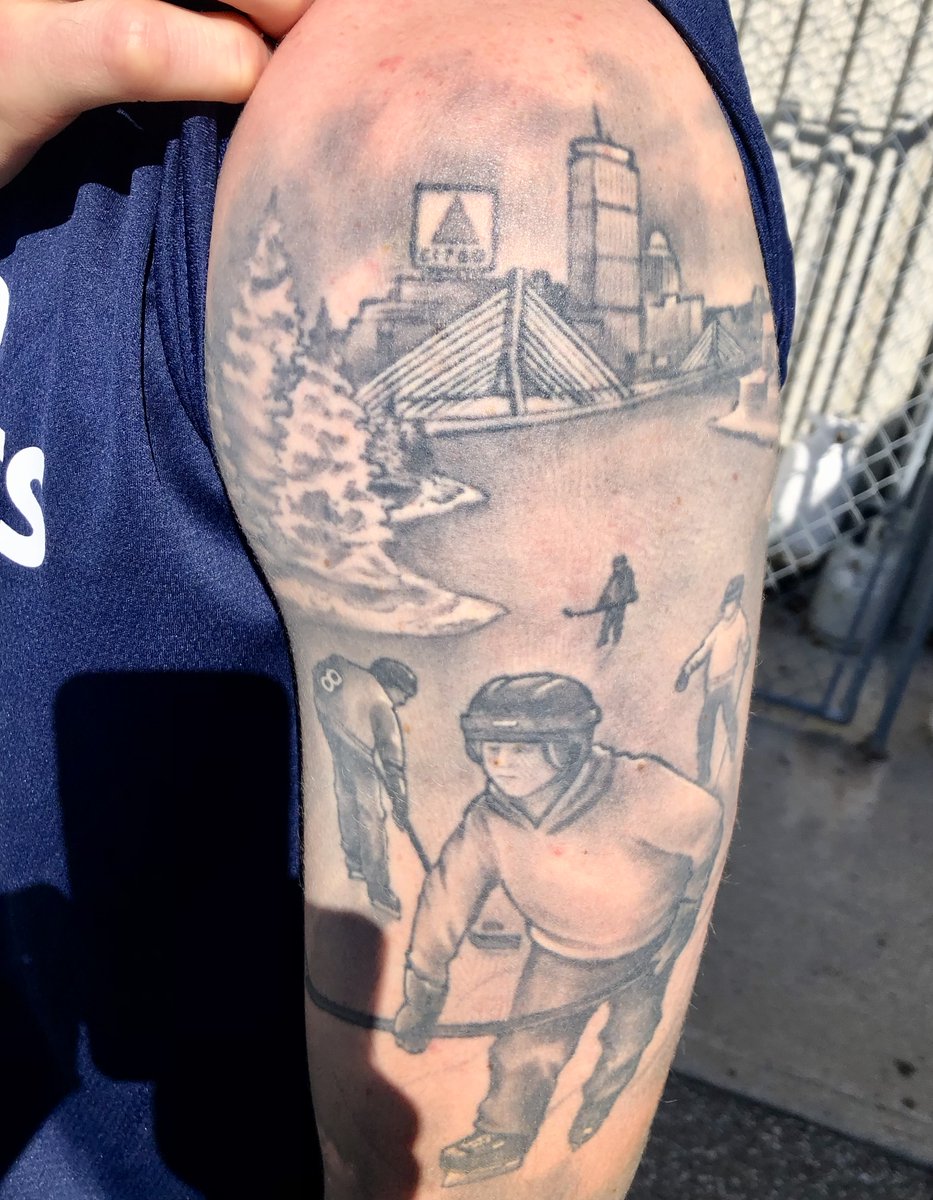 My dad's got a couple Looney Tunes tattoos, so he couldn't say anything  about it.” Star Wars junkie Adam Gaudette gives us a tour of his awesome  tattoos: https://t.co/3EtRBTY8Wi, image size:933x1200