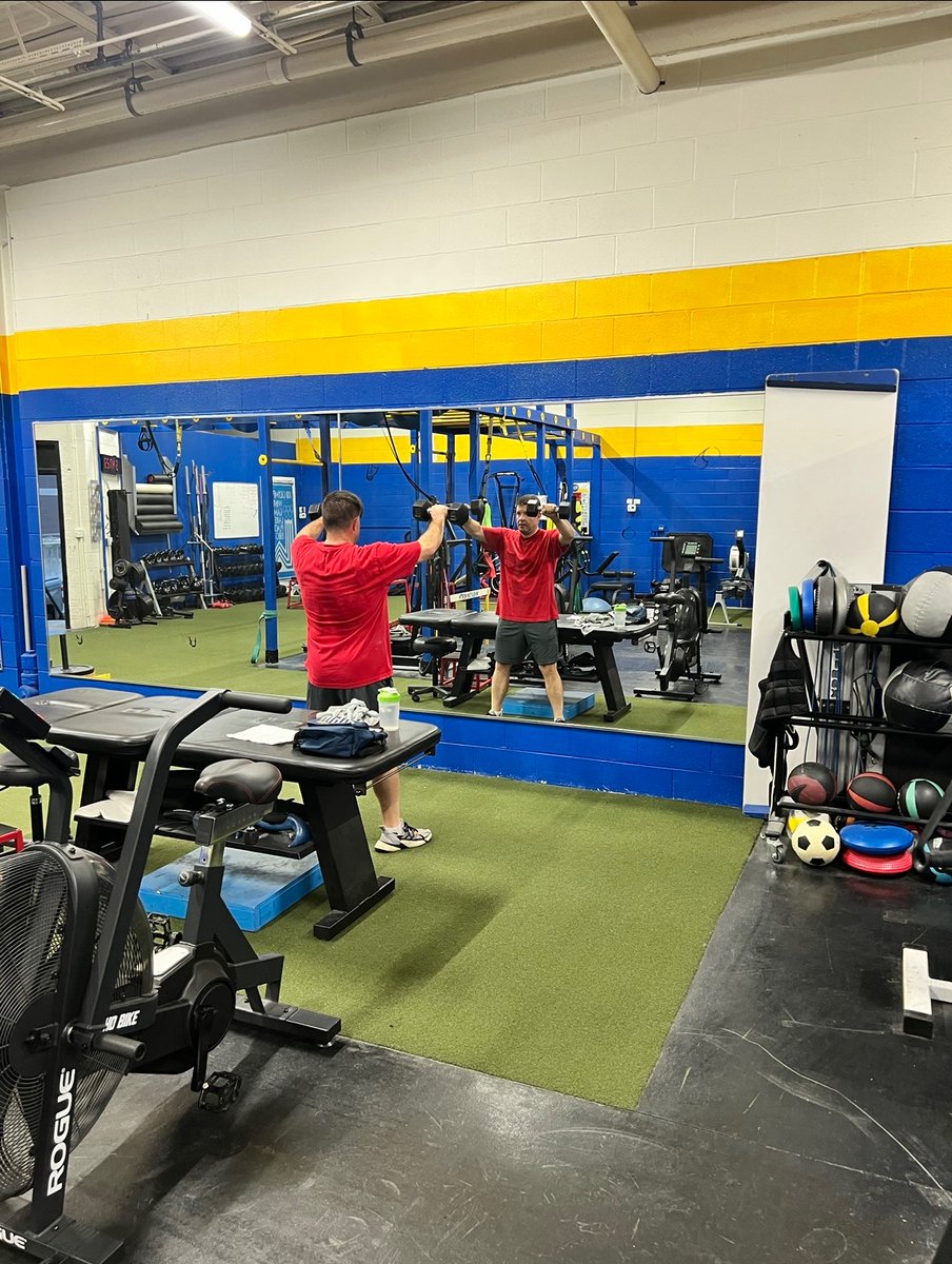 Steven_Major's tweet photo. Hello everyone! Weekly reminder to stay locked in and keep grinding! Brian is hitting it hard today! Be like Brian! #MajorMetabolicMethod #healthandwellness #fitness #weightloss https://t.co/Gt29h0iiJ6