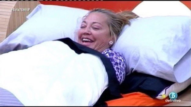aitanafcb's tweet photo. las chicas eliminando a un gemelo porque a ese chico lo tenían repetido y así entra uno nuevo  #LaIslaDeLasTentaciones3 https://t.co/ZeGqGhvoiX