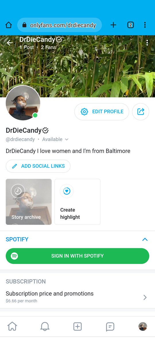 Ajee Glover’s pics and videos