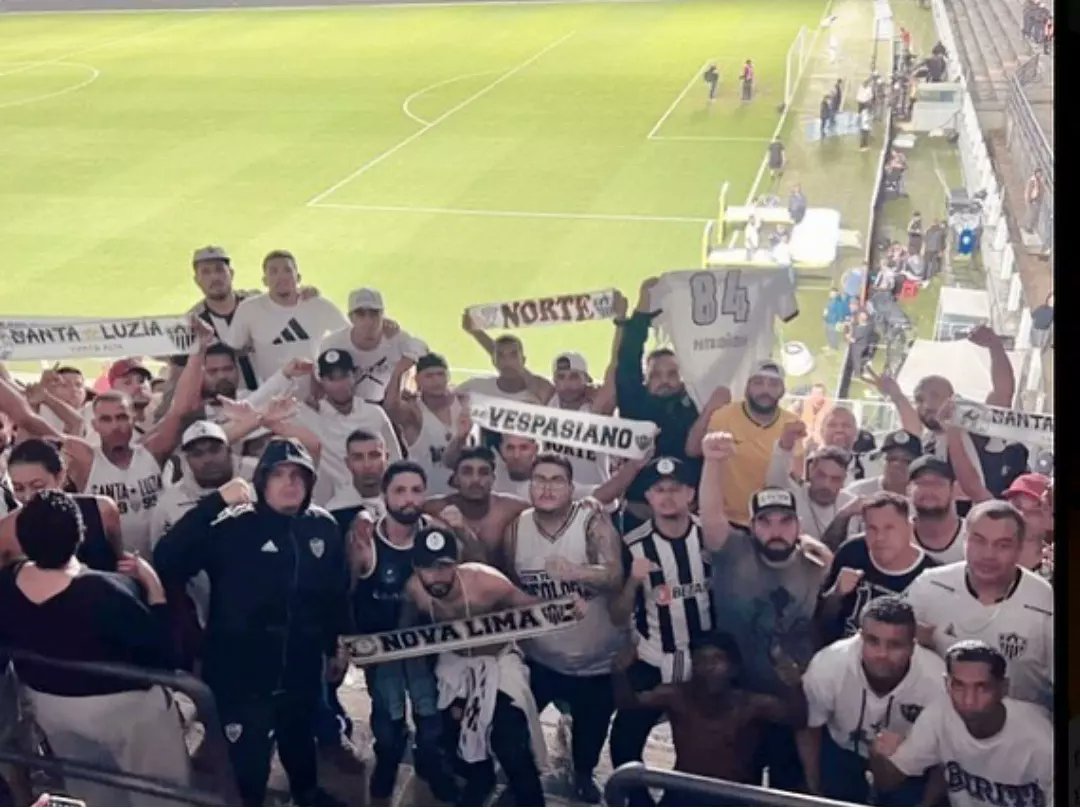 Ritmo de Torcida on Twitter "Galoucura na Vila Belmiro, ontem, no jogo