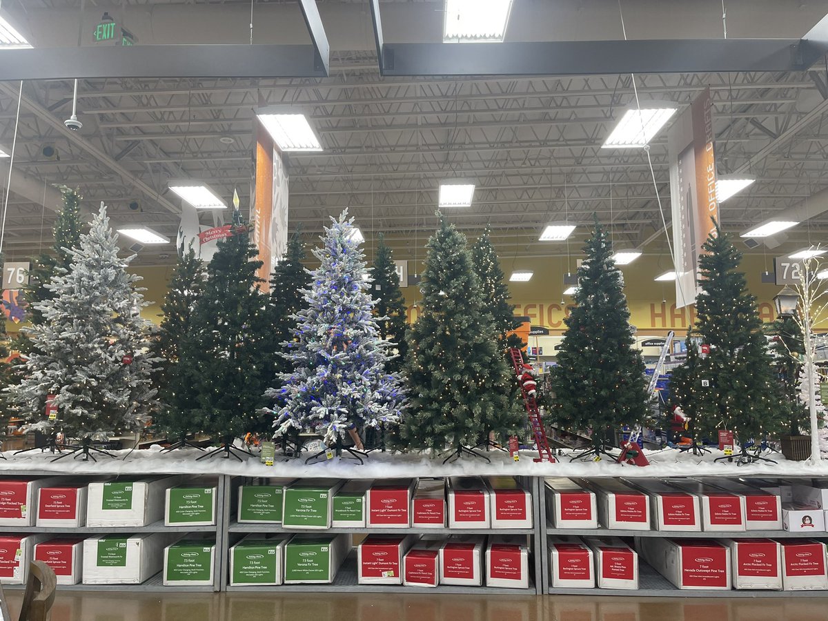 Backatcha's tweet image. Fred Meyers. Right now. Fuck the retail machine. #buyitonce #oldguystuff #seattle