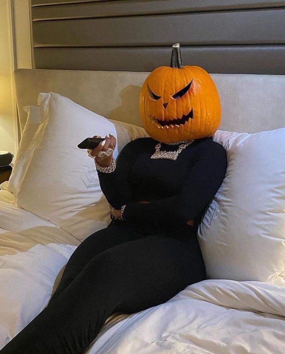 queen_stallion1's tweet photo. That one Megan video😭🔥 https://t.co/8AmcoODA6B
