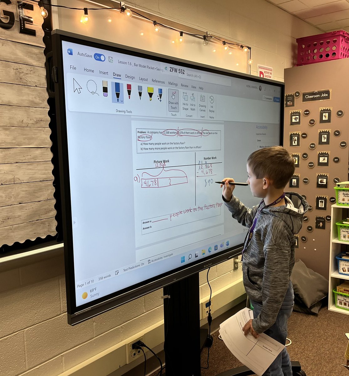 CB_JRozak's tweet photo. Today we used the digital inking tool on our @GetClearTouch to practice bar modeling in math ➕➖! #CBMath #CBTech https://t.co/NrcGczywrH