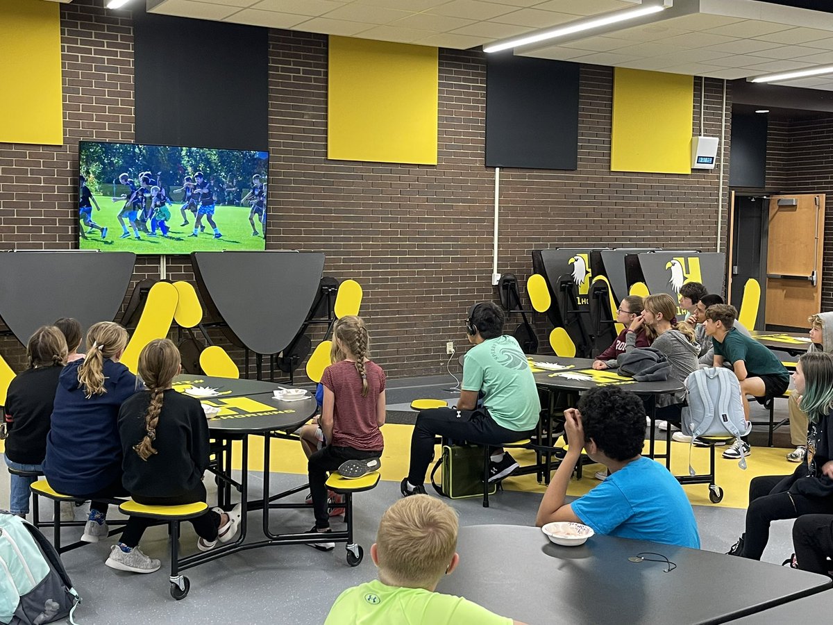 MrRileyReads's tweet photo. Final meet yesterday and awards ceremony today for @HorningMiddle Cross Country. Great students make a great season! Special shout-out to my fellow coaches for another awesome year. https://t.co/fuXxIEWLKx