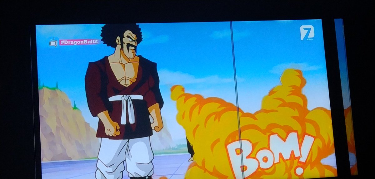 a407603's tweet photo. #DragonBallz
Vamos Mr satán tu puedes rompe esas tejas para que cel sienta el verdadero terror jajajaja https://t.co/gEHiGW5BFu