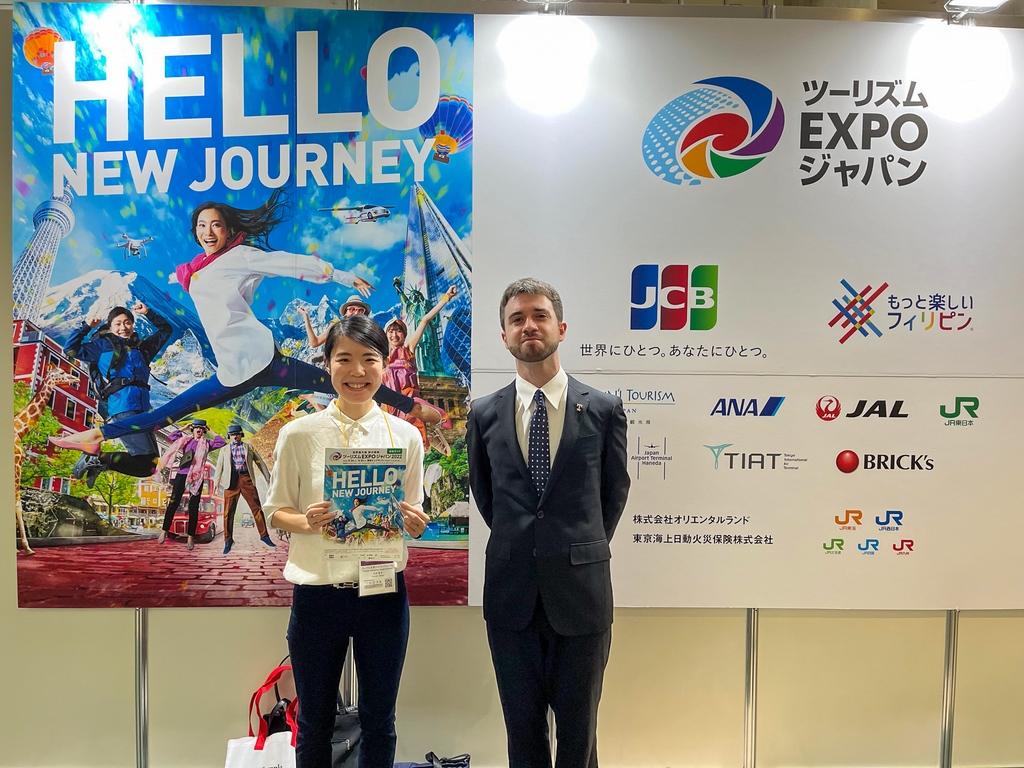 templeunivjapan's tweet photo. TUJ takes on #TourismEXPOJapan 2022!
This year's event featured over 1,000 companies &amp; organizations from 78 countries &amp; regions. @JATATokyo

TUJが #ツーリズムEXPOジャパン 2022に参加!
今年は78の国と地域から1,000を超える企業・団体が参加しました。

#旅行 #観光 #留学 #studyabroad https://t.co/leR1Et6XXV