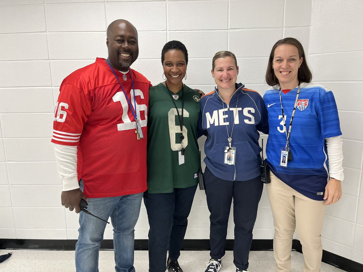 MrsKatieMinto's tweet photo. #Kreps staff and students showed their support to Team Up Against Bullying today with a sports apparel day @mrs_sfelicetta @rodpdj @MsDaSilvaAP https://t.co/kO9BIVgGA0