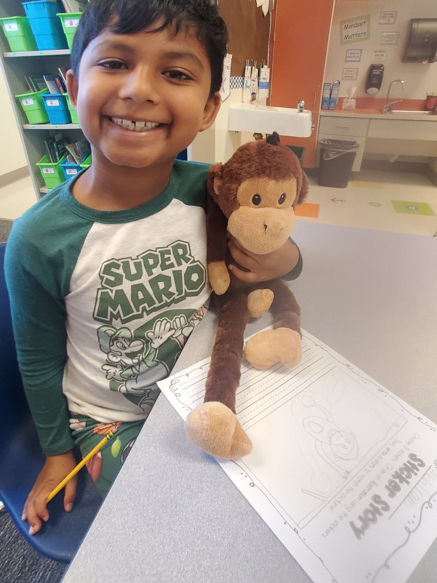 MrsSawkiewicz's tweet photo. Celebrating 25 SAILs today with stuffy 🧸 and pajama day! AND we had a bonus celebration as our 5th grade friends joined us for reading buddies for their celebration! 📚These sailors are #CrushingIt  @ScottsRidgeES https://t.co/9oj2BPxtjq