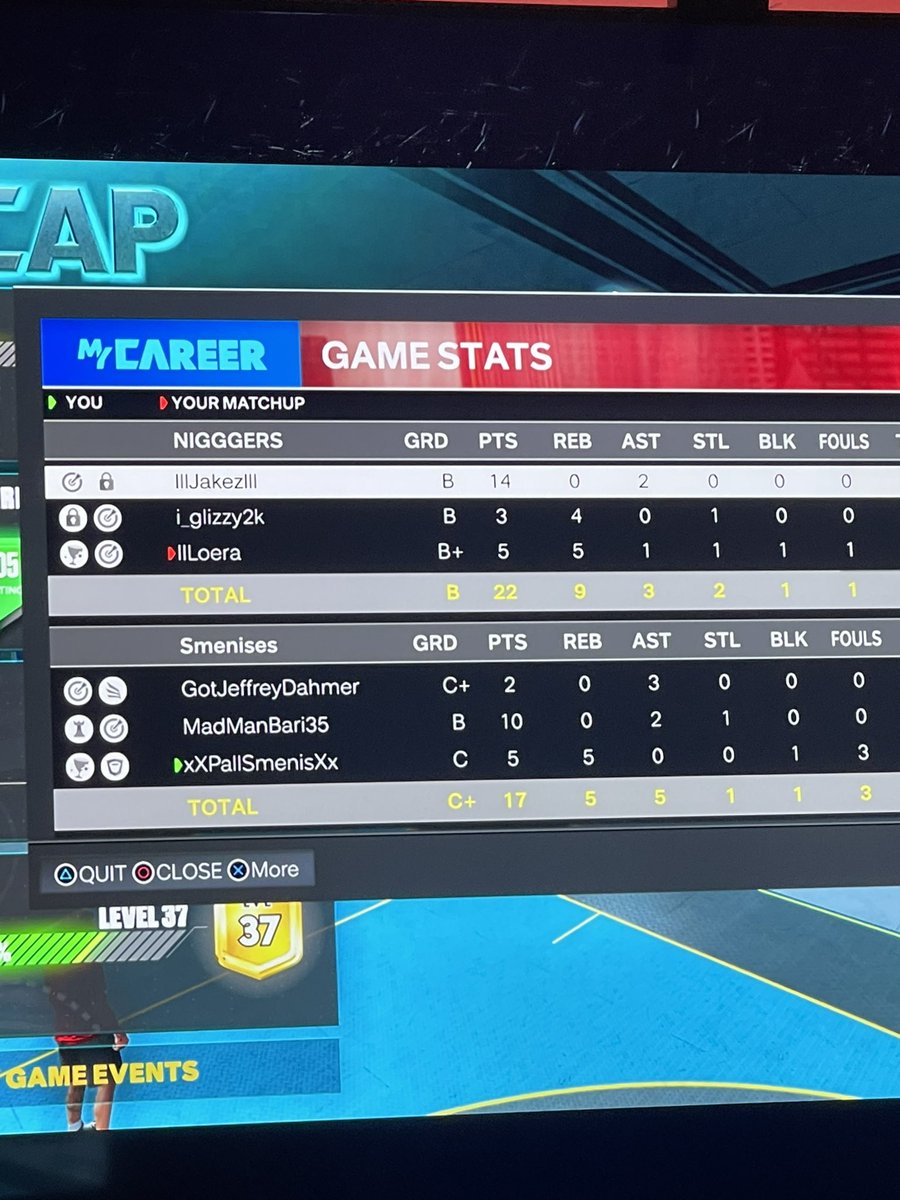 iSubmitU's tweet photo. @Ronnie2K not only is your shit broken for proam names, dudes were glitching through us. Fix your shit, Ronnie. https://t.co/ZSoapi9ag3