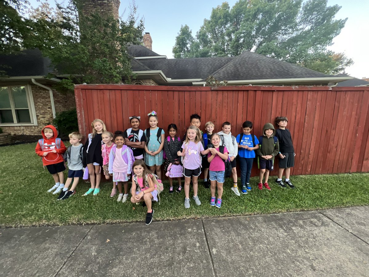 We had the BEST Walk to School Wednesday crew!!!!! @CCEColts