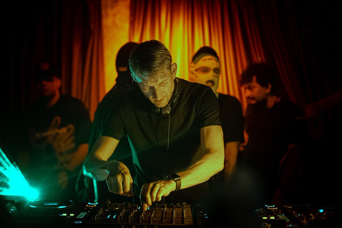 HelheimCol's tweet image. ¿Pueden creer que ya pasó una semana?
¡Gracias ravers! 🫶
#tbt Synaptic 🧠💥