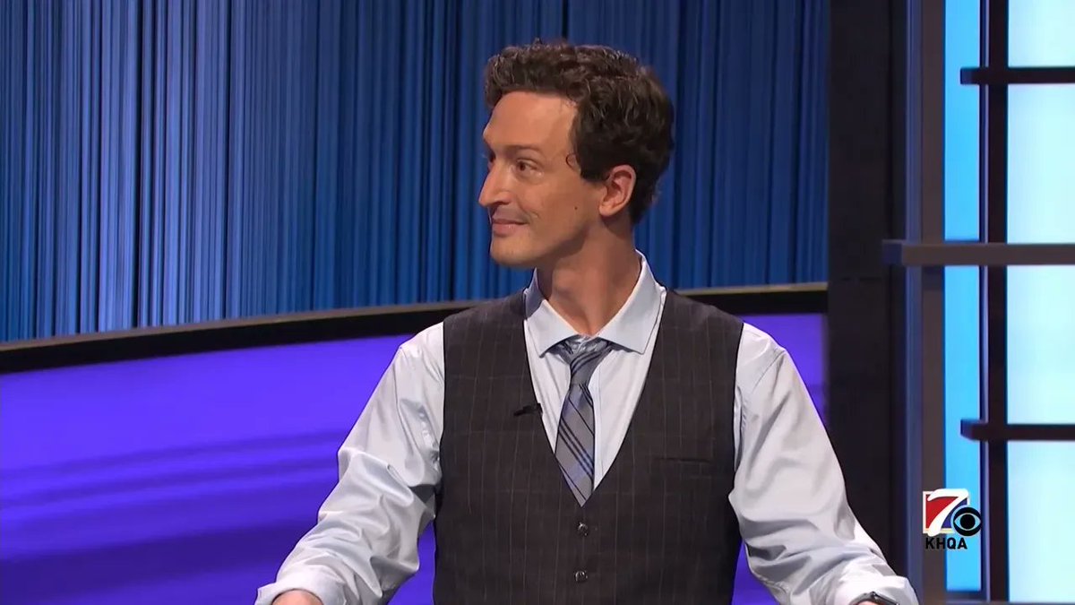 OneEclecticMom's tweet photo. Jeopardy Contestant Fashion 10/6/22
Jeff Parker
Oh this has very Professor of Theatre energy in the best way!! I like the pattern contrast between the tie and vest. Balance of unique style but very classic color scheme. (Also, 2nd vest this week? #VestBlessed)
#Jeopardy https://t.co/3MNRbLlt4S