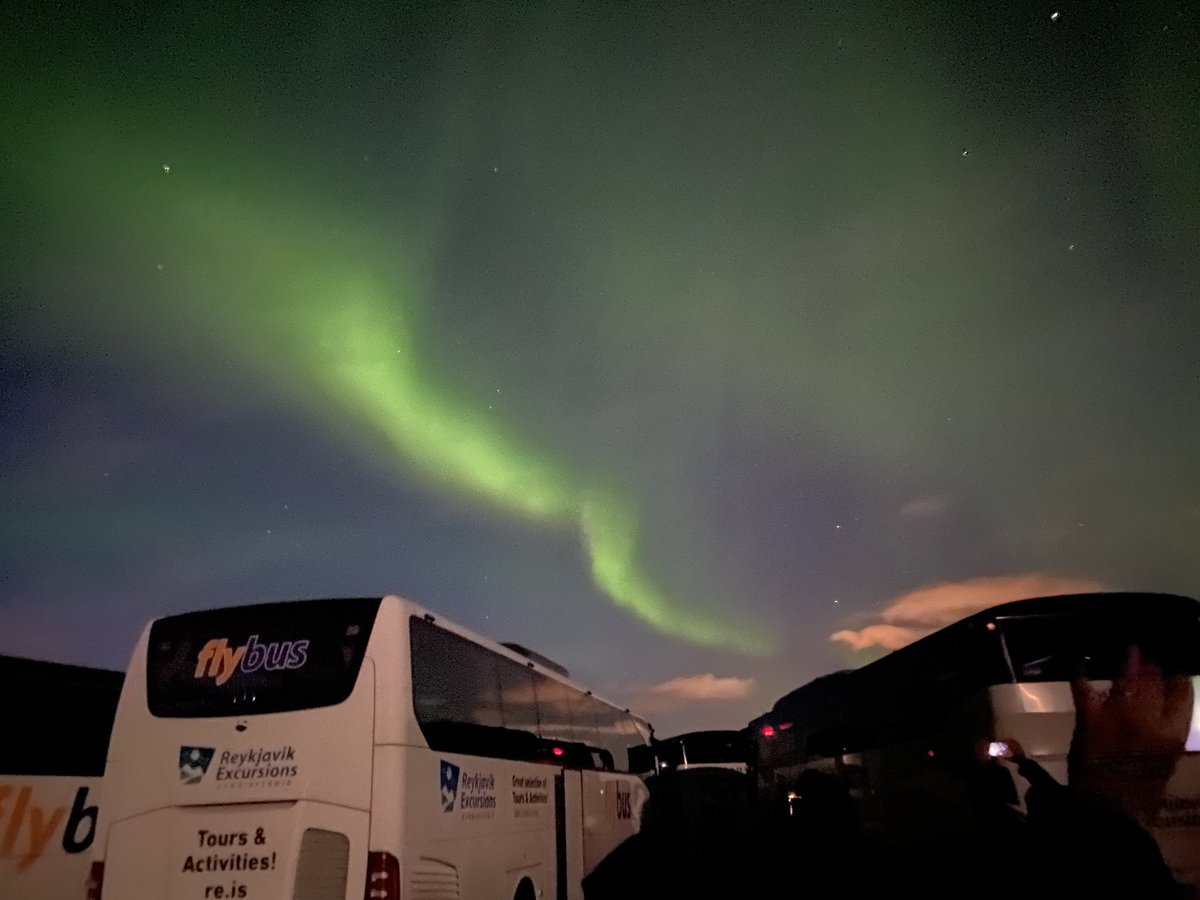 smpics's tweet photo. ⁦@rvkexcursions⁩ Amazing Northern Lights experience tonight https://t.co/rDW3Unqeub