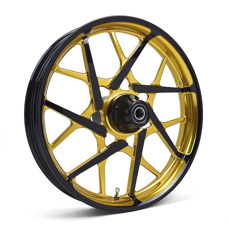 Renegadewheel's tweet photo. Here is a custom-finished Bridgeport 18 x5.5 -inch front wide tire wheel with a matching 13-inch Dominator Cog Drive True Floating Brake Rotor for the newly finished Hawg Halters Dominator launch bike. Visit our Shopify store at https://t.co/QpDTMWXoaf or call us 1-877-442-5837. https://t.co/X3iIrMej9h