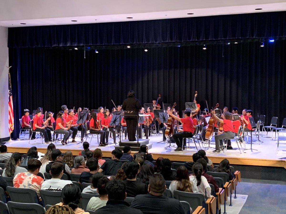 SmithaCardinals's tweet photo. Smitha’s 7th &amp; 8th grade orchestra programs did a great job with the first concert of the year!  Well done! @ccsd_inst_mus @CobbSchools https://t.co/oUWa0tmaFd