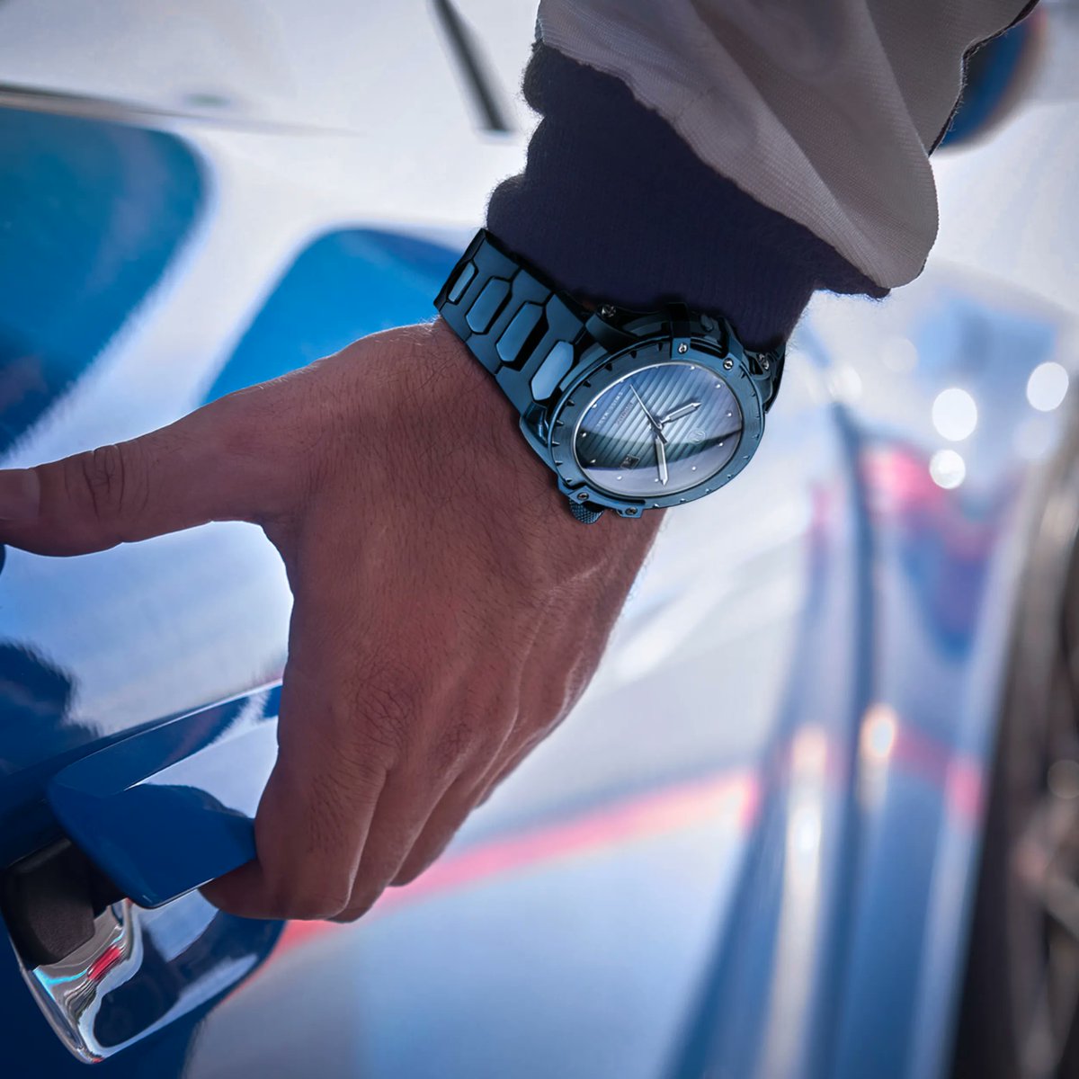 NoveWatch's tweet photo. Style, fashion and function for high performance wherever you are. 

BUY NOW 👉 https://t.co/EGjM6lHsi5 https://t.co/y3xLykfycV