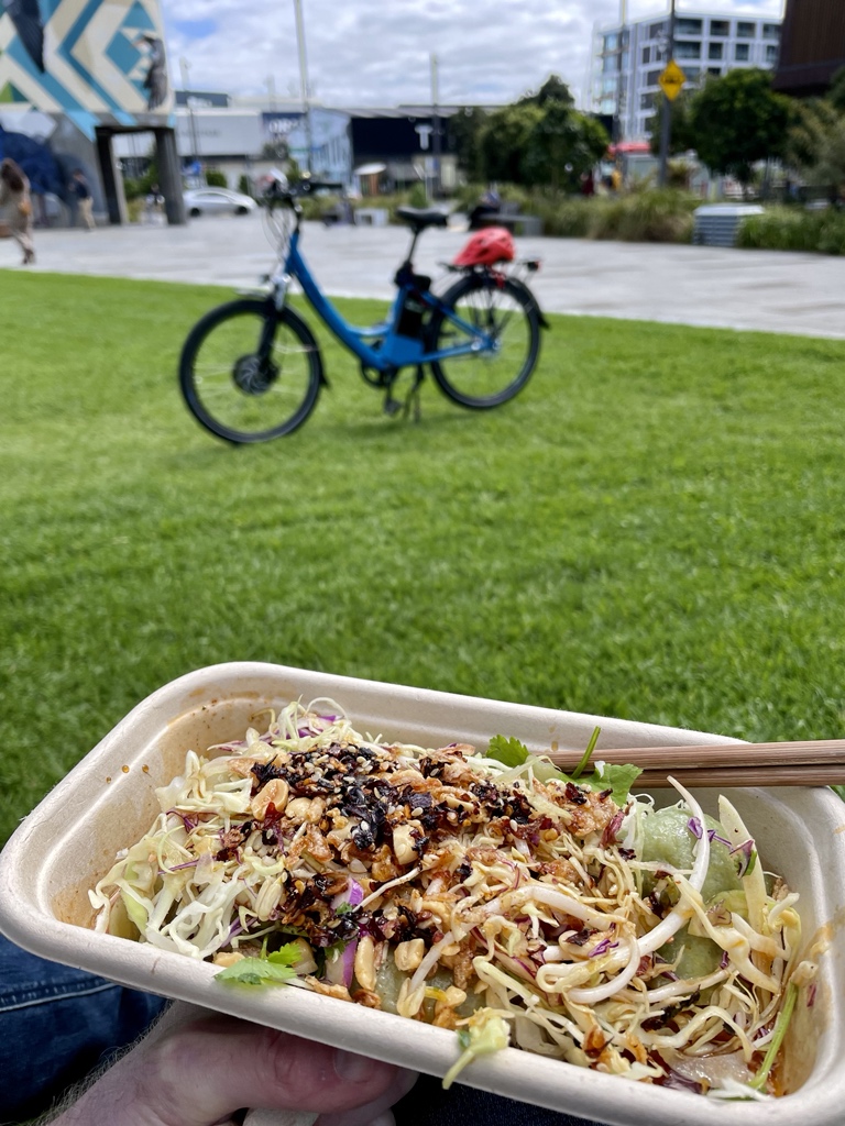 Awesome dumplings and sun are the perfect excuse for a quick lunch ride.
