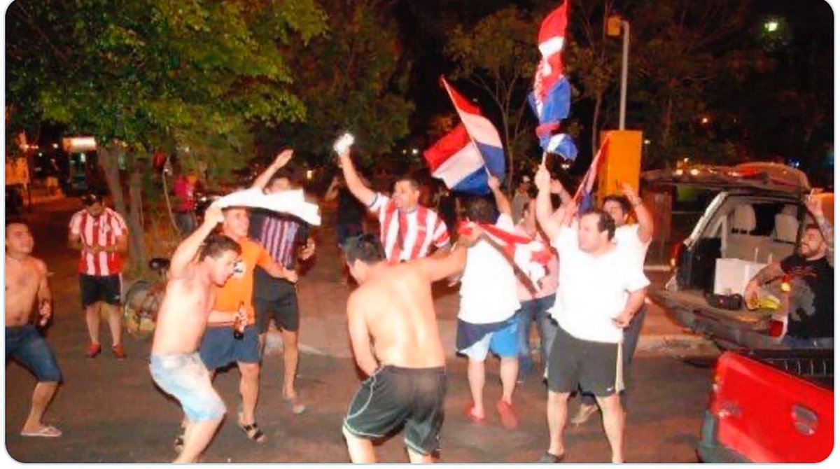 Medalla de Oro para <a href="/lospynandipy/">Los Pynandi</a>  🇵🇾😍