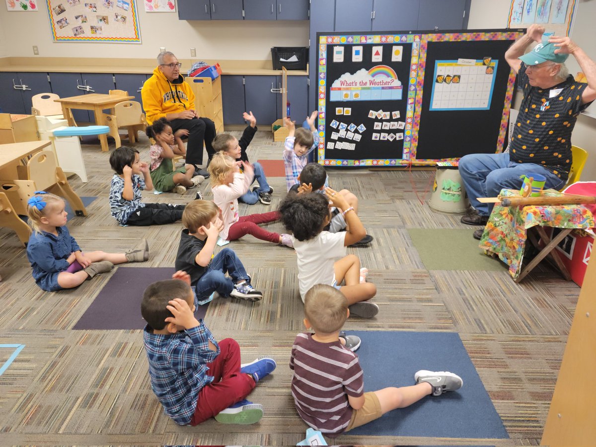 SunsetPreK's tweet photo. Yesterday, @Thad17Beach came to visit our classroom. We learned about the pumpkin life cycle with songs and instruments. Always a fun time when Mr Beach comes to visit! https://t.co/m215LmPEMT