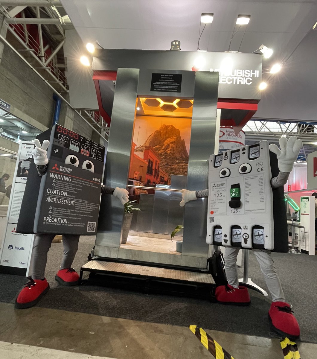 Estamos en <a href="/Indtransmex/">Smart Technology Expo</a> con nuestros amigos de #Elevadores. Ven a visitarnos en el stand P06