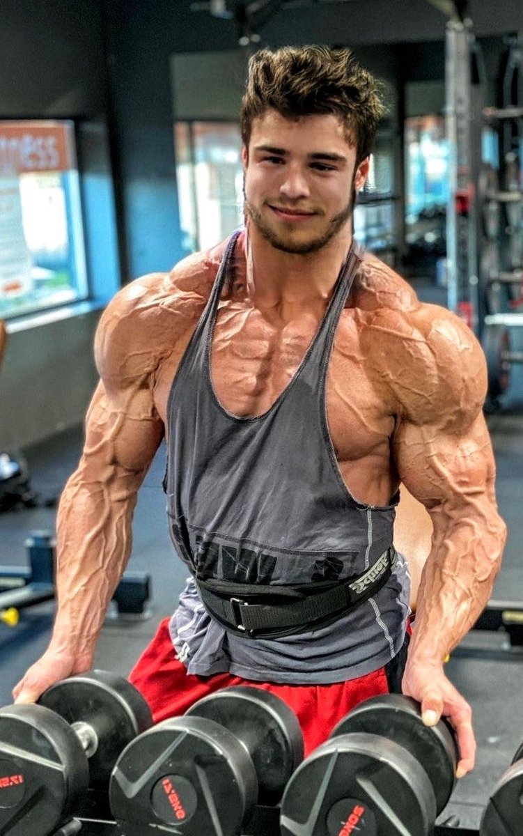 MUSCLE on Twitter