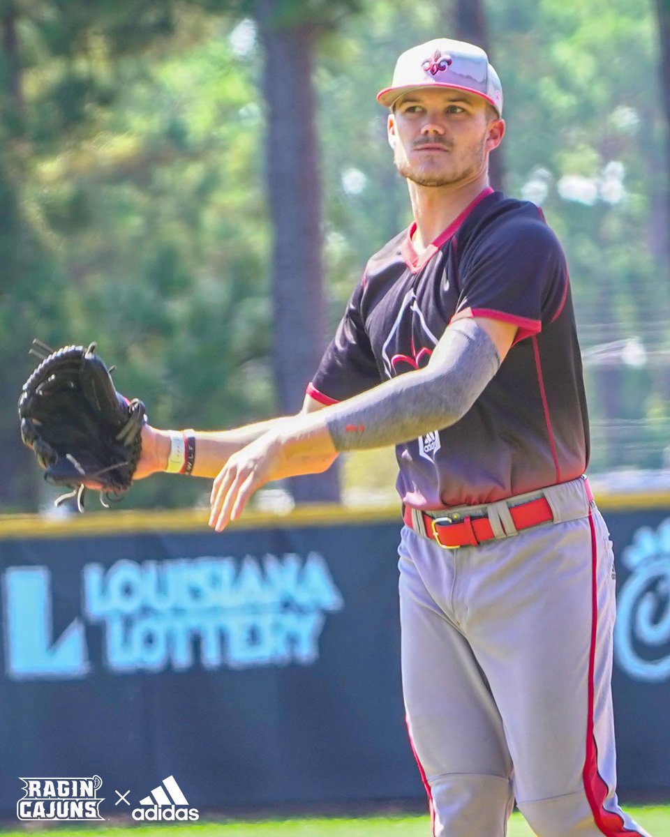 RaginCajunsBSB's tweet photo. Thursday Intrasquad Frames 📸

#GeauxCajuns ⚜️ | #PunchTheCard https://t.co/4hynIAirpl