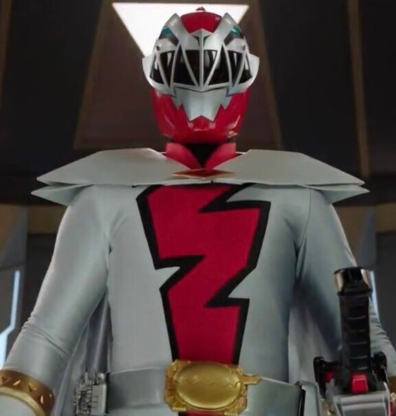 ZordBuilder's tweet photo. Anyone make a #customfigure of the #PowerRangers #DinoFury #GhostRanger yet? I feel like if this debuted in a Japanese Sentai, there’d already be at least 2 custom figures already. Where are the #customizers? (And yes I’m speaking to myself as well) #PowerRangersDinoFury https://t.co/uSnSBNhXeD