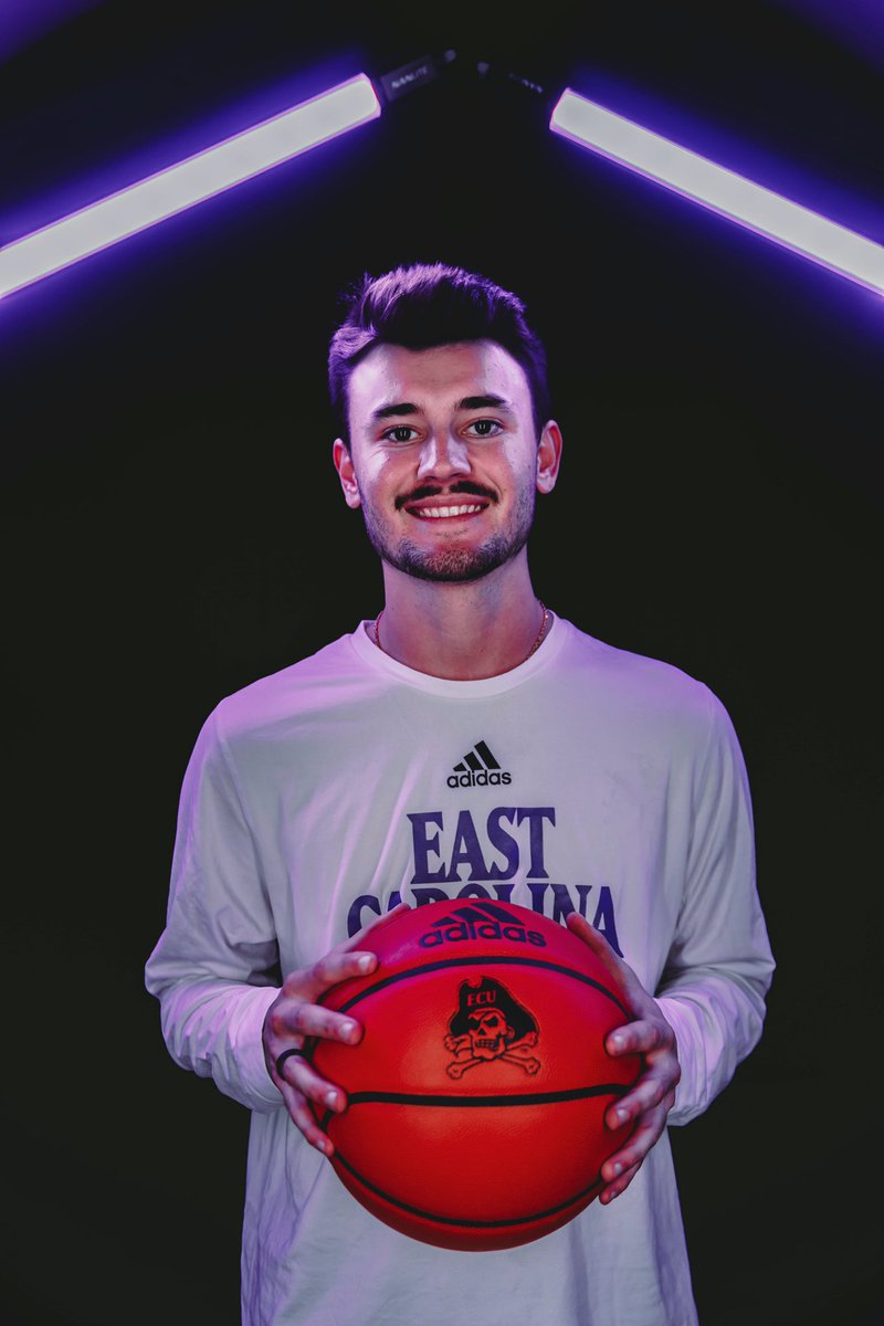 New chapter. Same dream.

Blessed to be working full-time with <a href="/ECUWBB/">East Carolina Women’s Basketball</a> as the Director of Player Development. I can’t thank the players, coaches and my family enough for supporting me and helping me reach this milestone.

#Family 🏴‍☠️