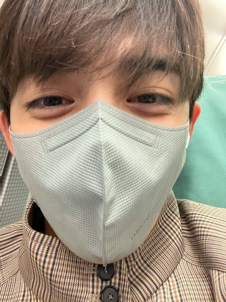 wonusdior's tweet photo. iba ngiti ni cheol, mukhang pinay yung jowa ah https://t.co/RGeHpQ8ri4