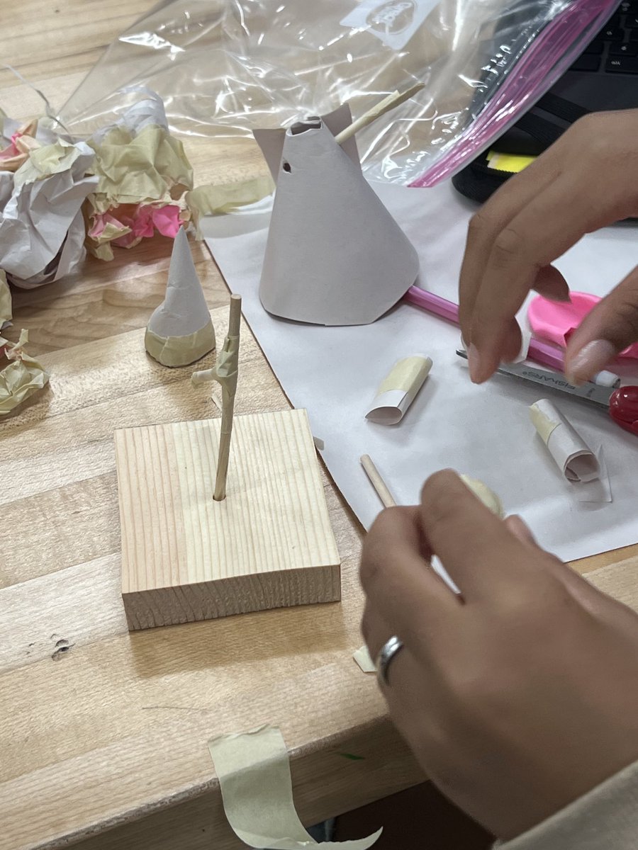 What are you passionate about in art class? Choice! Can’t wait to see the finished projects. #Sparkleonwolfpack ⁦<a href="/mr_pedersenwoms/">Brandon Pedersen</a>⁩ ⁦<a href="/DLDistrict76/">Diamond Lake District 76</a>⁩