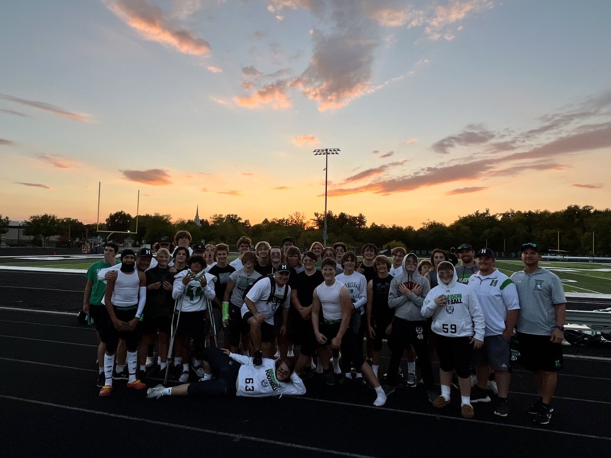 Harrison Football tweet media