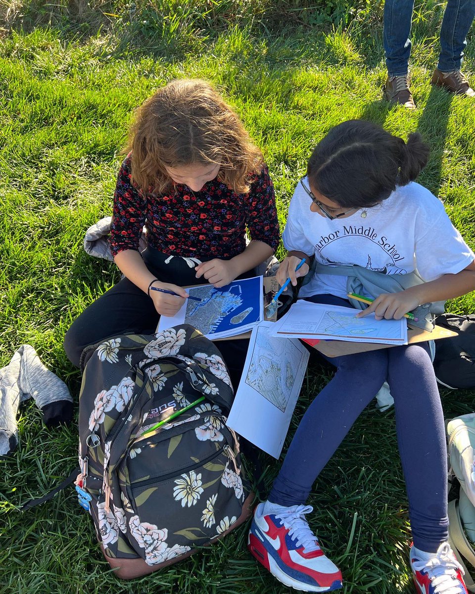 How has the coastline of Governors Island & Red Hook changed over time? Today, our 6th graders traveled in a time machine back 20,000 yes when Governors Island was covered in a sheet of ice 4x the height of the One World Trade Center, all the way to 2012 when Hurricane Sandy- 1/