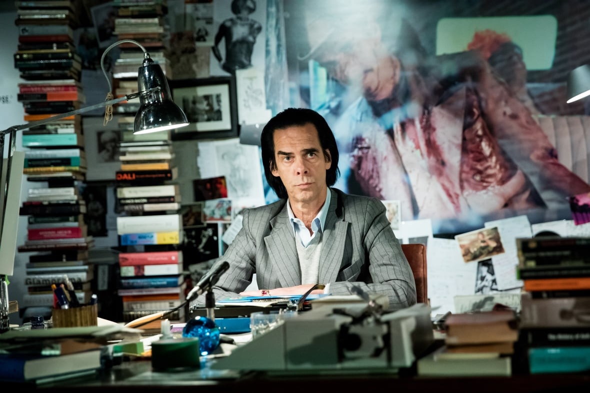 talepeddlerJo's tweet photo. #NickCave on Inspiration 'I undertake it through the good times and the bad, through the dry periods and the periods of abundance, and I keep on going regardless of my successes or failures. Inspiration comes because I put in the work.'
photo #SusanMoss #TheRedHandFiles #207 https://t.co/BJqr4Qzlpt
