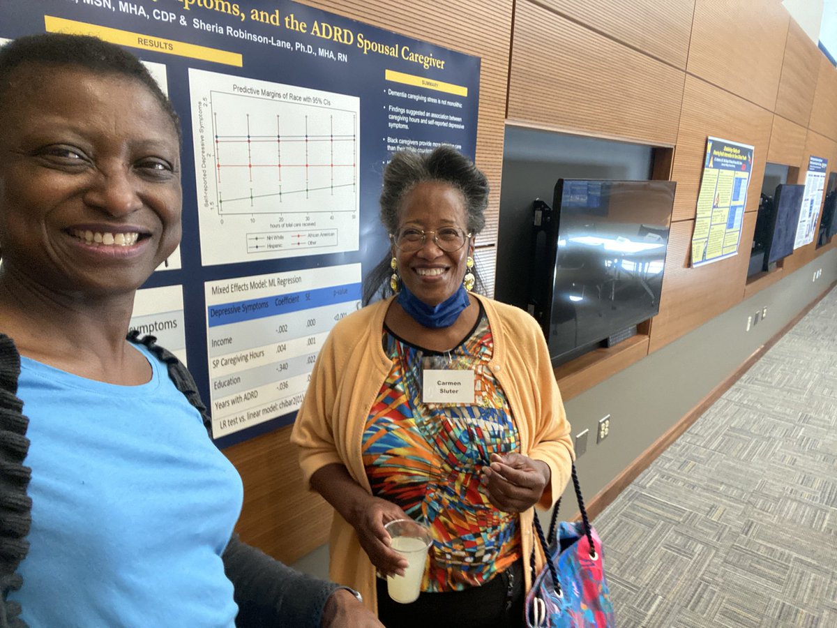FloJo_glamma4's tweet photo. #umsn #nursingreunion #alumni It was an honor to present my spousal caregiver research poster at the nursing reunion. I had meaningful discussions with the alumnae. https://t.co/6CuABNa9p0