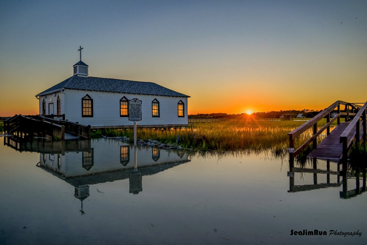 So many have asked if the Pawleys Island Chapel survived #Ian. It did.  Photo via Jim Arnold. #scwx #ncwx