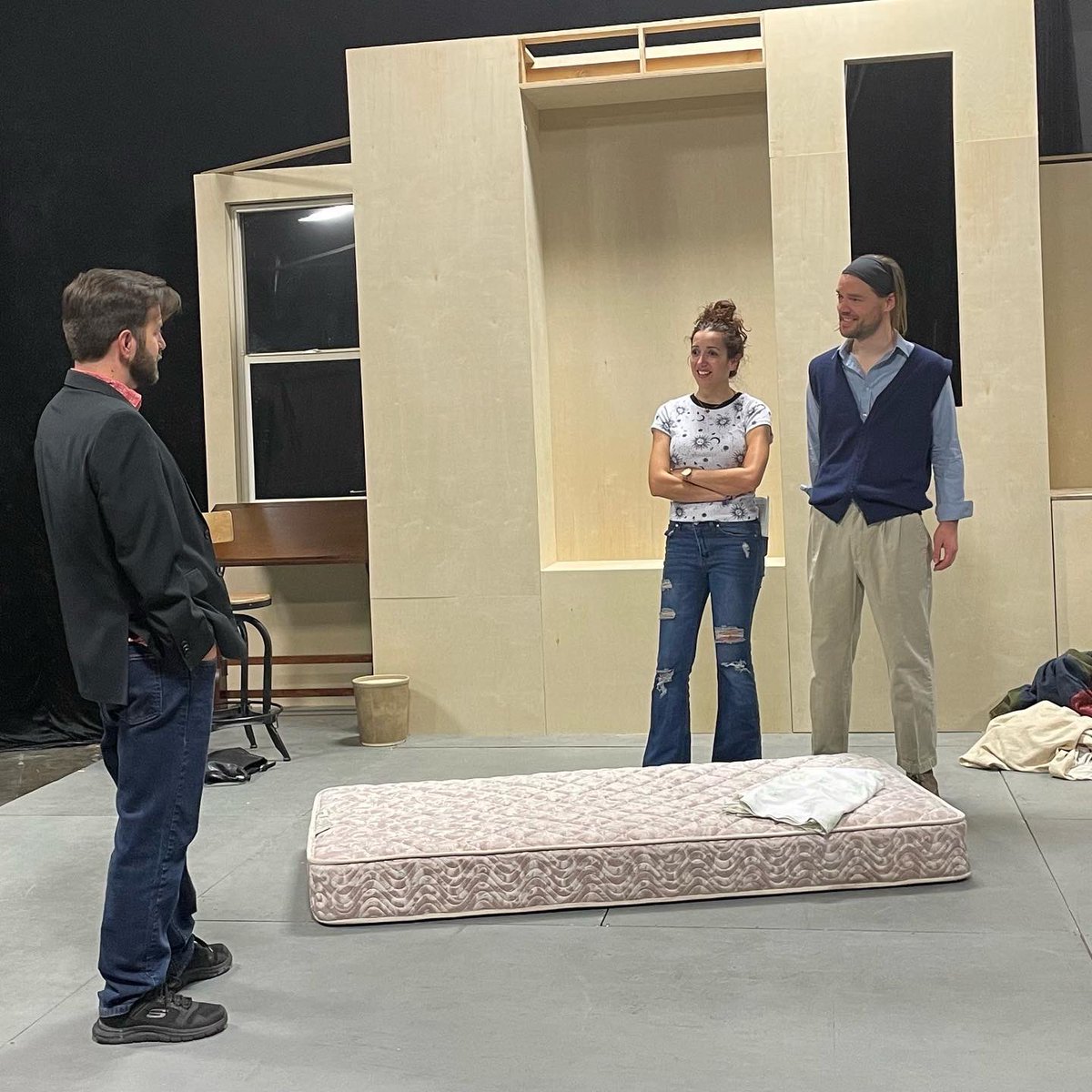 APublicFit's tweet photo. So close to Opening Night! Which show are you attending Las Vegas?
☔ Three Days of Rain by Richard Greenberg
OCT 14 – NOV 7
🎭
https://t.co/QW5pYwDlrR
#APfThreeDaysofRain https://t.co/QCQD6OXV0X