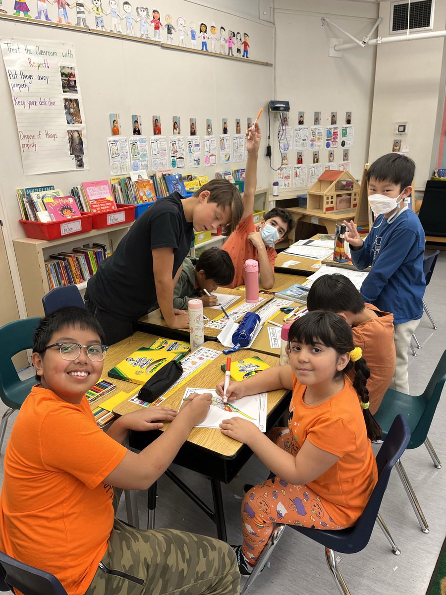 MsSpicerteaches's tweet photo. The first part of the school year has been a wonderful whirlwind as our class and school community comes together again for another awesome year 🍂🍁 https://t.co/t60UYWxZUI