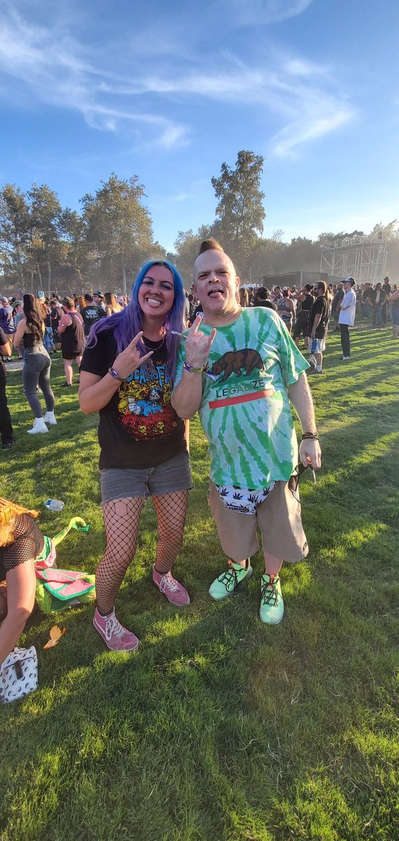 Omg lookie who I found 🥰🥰🥰

@Lucky_Shitt