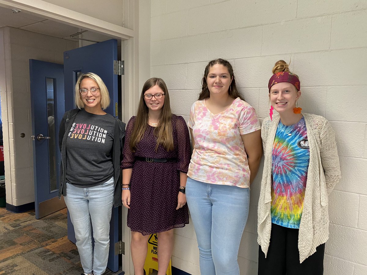 pgsmst's tweet photo. Thursday was Identity Swap Day where students dressed as one of their teachers or like one of their friends. We had a lot of twins today! https://t.co/vpmip4vG0k
