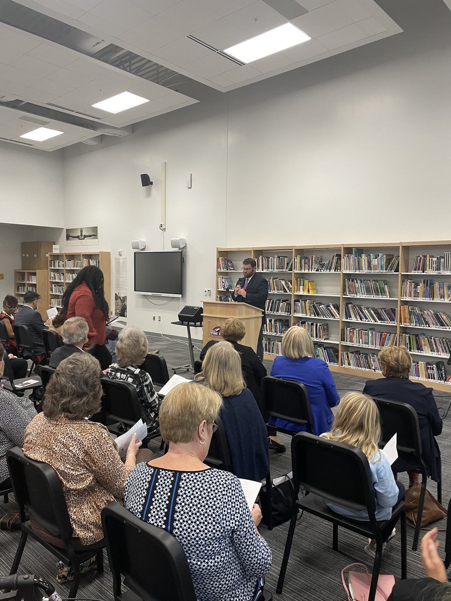 Potomac Shores Middle School tweet media