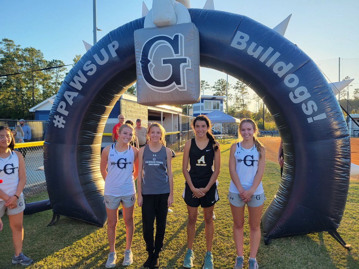 GTownTrack843's tweet photo. There's just something about this team. 💙 https://t.co/K5ghJfjwSZ
