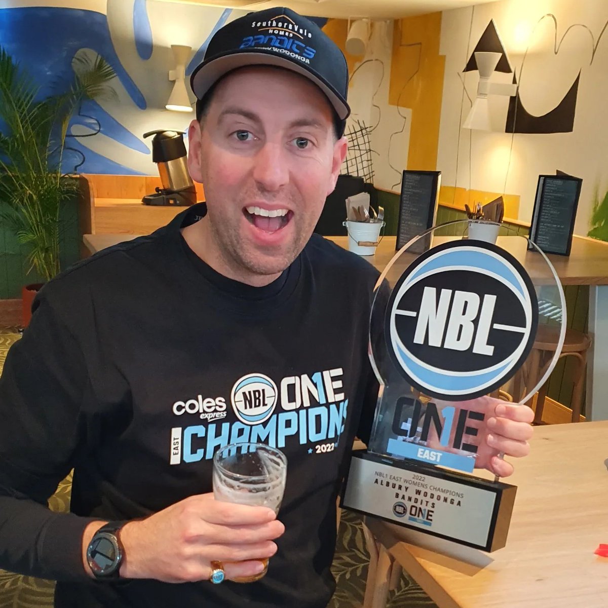 sammymac21's tweet photo. Time for an update. 2022 has been pretty bloody good! #callmechamp #NBL1 #NBL1East #NewProfilePic https://t.co/vvqLVpib6F