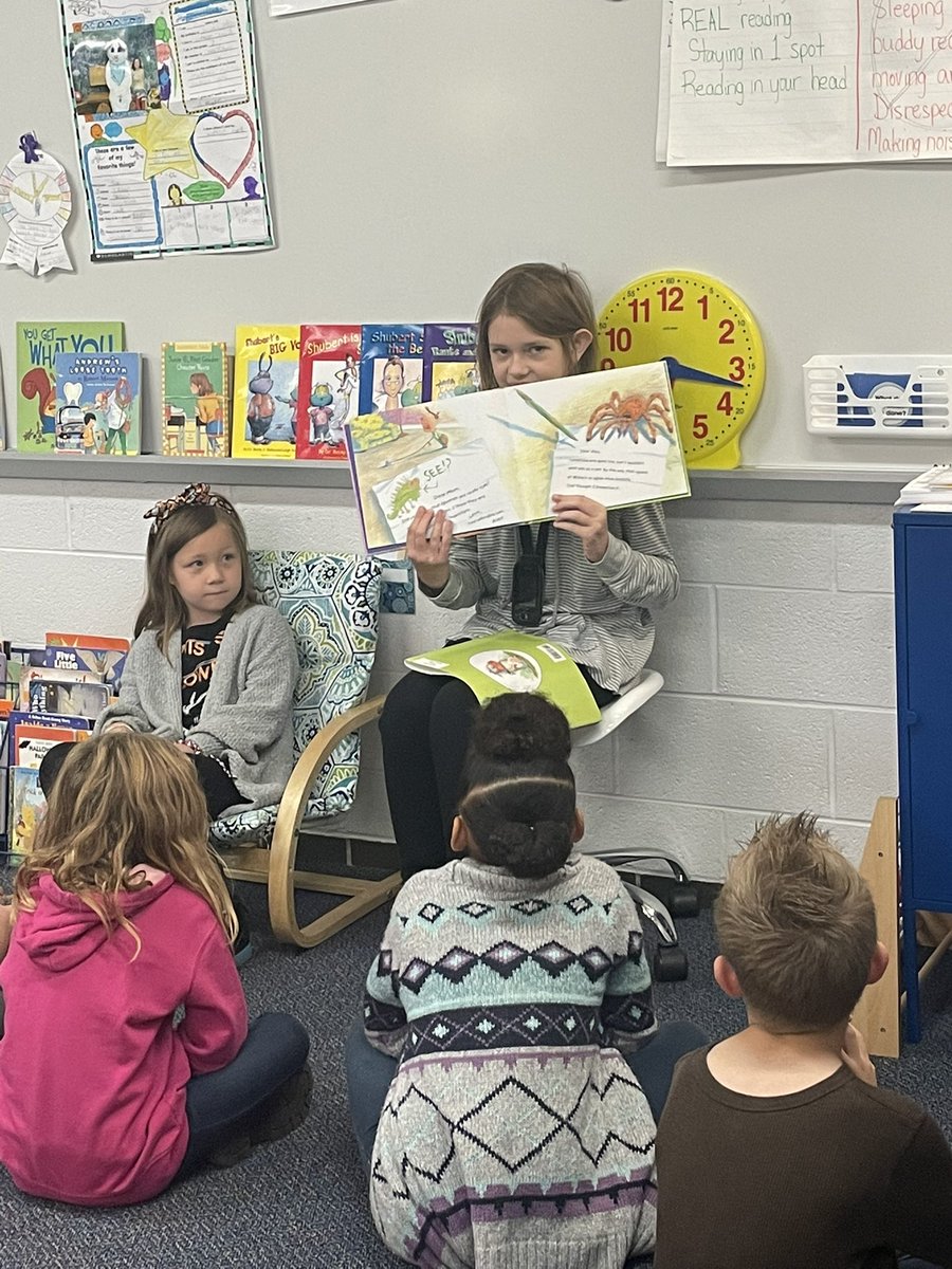 mrskhantz's tweet photo. Second graders enjoyed a special guest reader today! @SLCSSalem https://t.co/3cE1zp3vQz
