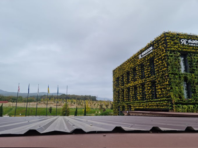 @RadissonHotels #TsinandaliEstate https://t.co/23P19y0Mge<a class="tags" target="_blank" title="On Twitter" href="/?out=eyJ0eXAiOiJKV1QiLCJhbGciOiJIUzUxMiJ9.eyJpYXQiOjE3MjY4MzU5OTQsImlzcyI6InR3cG9ybnN0YXJzLmNvbSIsIm5iZiI6MTcyNjgzNTk5NCwiZXhwIjoxNzU4MzcxOTk0LCJyZWRpcmVjdF91cmwiOiJodHRwczovL3R3aXR0ZXIuY29tL1JhZGlzc29uSG90ZWxzIn0.dwXo7rb2RMbqiLYSQsyR1TAH8PTC9YNAKLzesqEGaO0_2EIHrqLaXV-1f_PGJXcj8mNo2-NaETswCnQLIOqQrQ">@RadissonHotels</a><a href="/tag/tsinandaliestate"class="tags">#TsinandaliEstate</a>