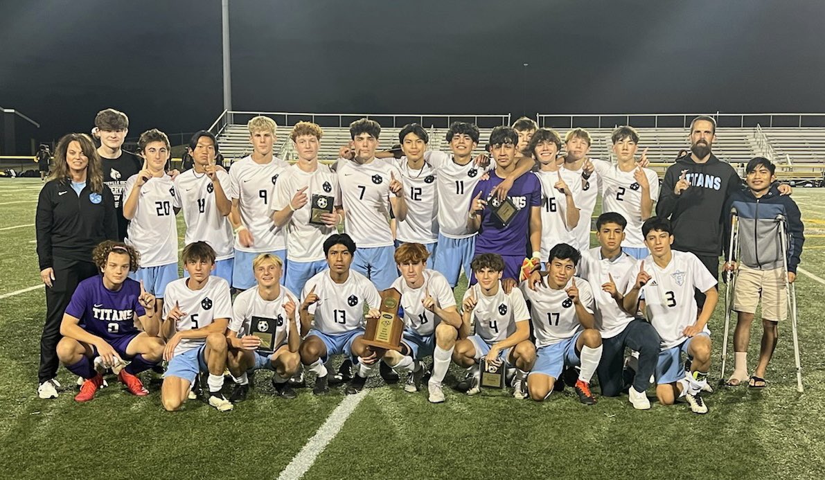 MLCHSBoysSoccer's tweet photo. 2022 30th District Champs!
MLC 2 - WC 1 https://t.co/I82kmZOur7