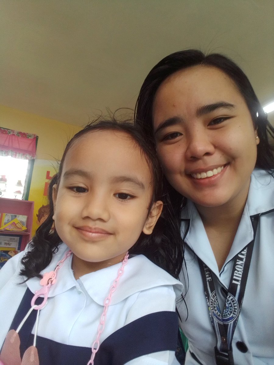 rgnbvs's tweet photo. Classmate 🤍 https://t.co/1wAgVUqP0y