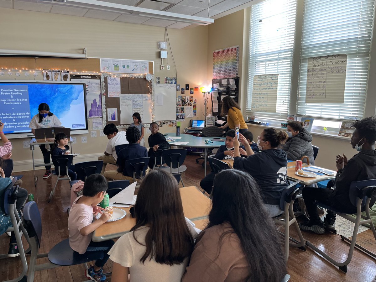 Thanks for participating in parent teacher conferences! Thanks for partnering with us on your student’s educational journey! /¡Gracias familias por participar en nuestras conferencias de padres y maestros!¡Gracias por asociarse con nosotros en el viaje educativo de su estudiante!